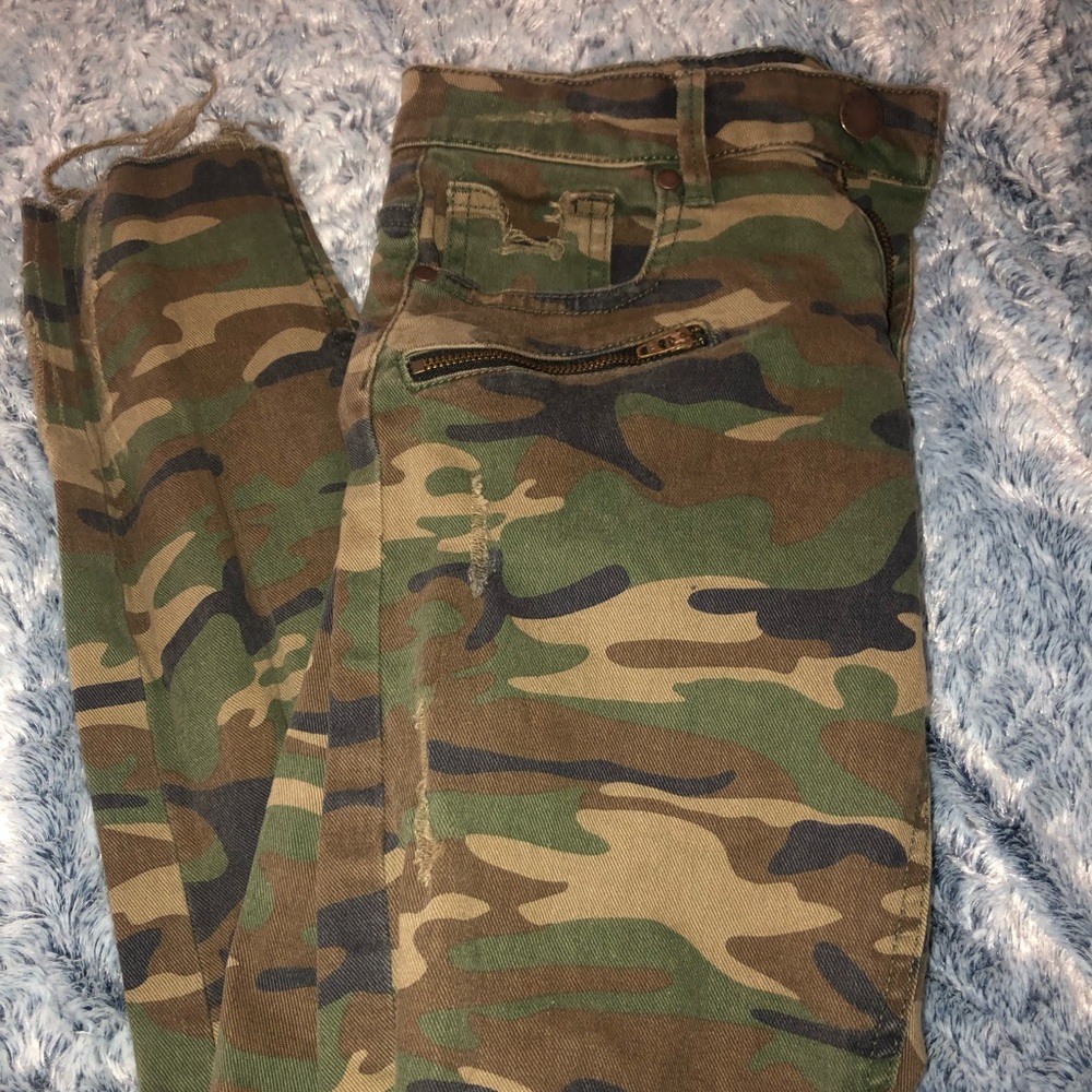 Camo Jeans